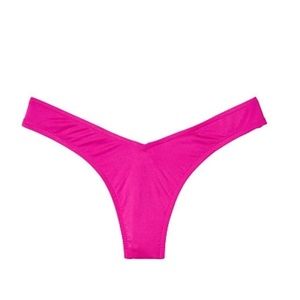 SOLD ‼️‼️Victoria Secret bikini Bottoms (NWT 👙 )